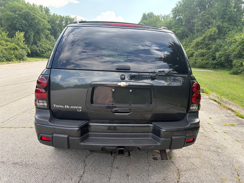 Used 2005 Chevrolet TrailBlazer LT AWD/4WD image 4