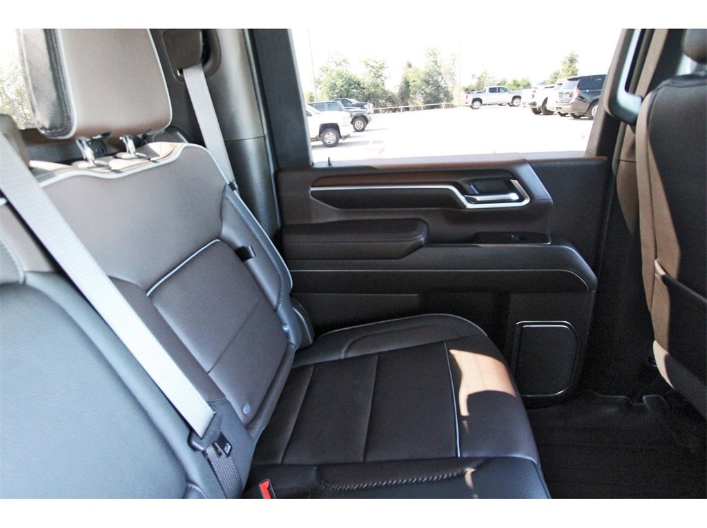 Used 2024 GMC Sierra 2500 Denali w/ Denali Reserve Package image 13