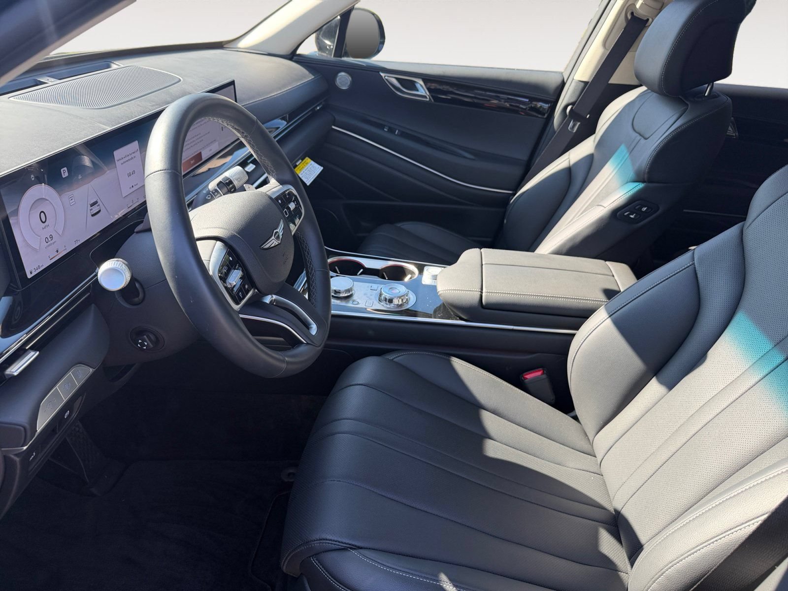 Used 2026 Genesis GV80 2.5T AWD/4WD image 14