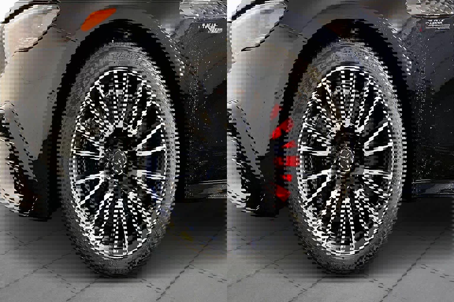 New 2026 Mercedes-Benz E 53 AMG e 4MATIC Sedan image 17