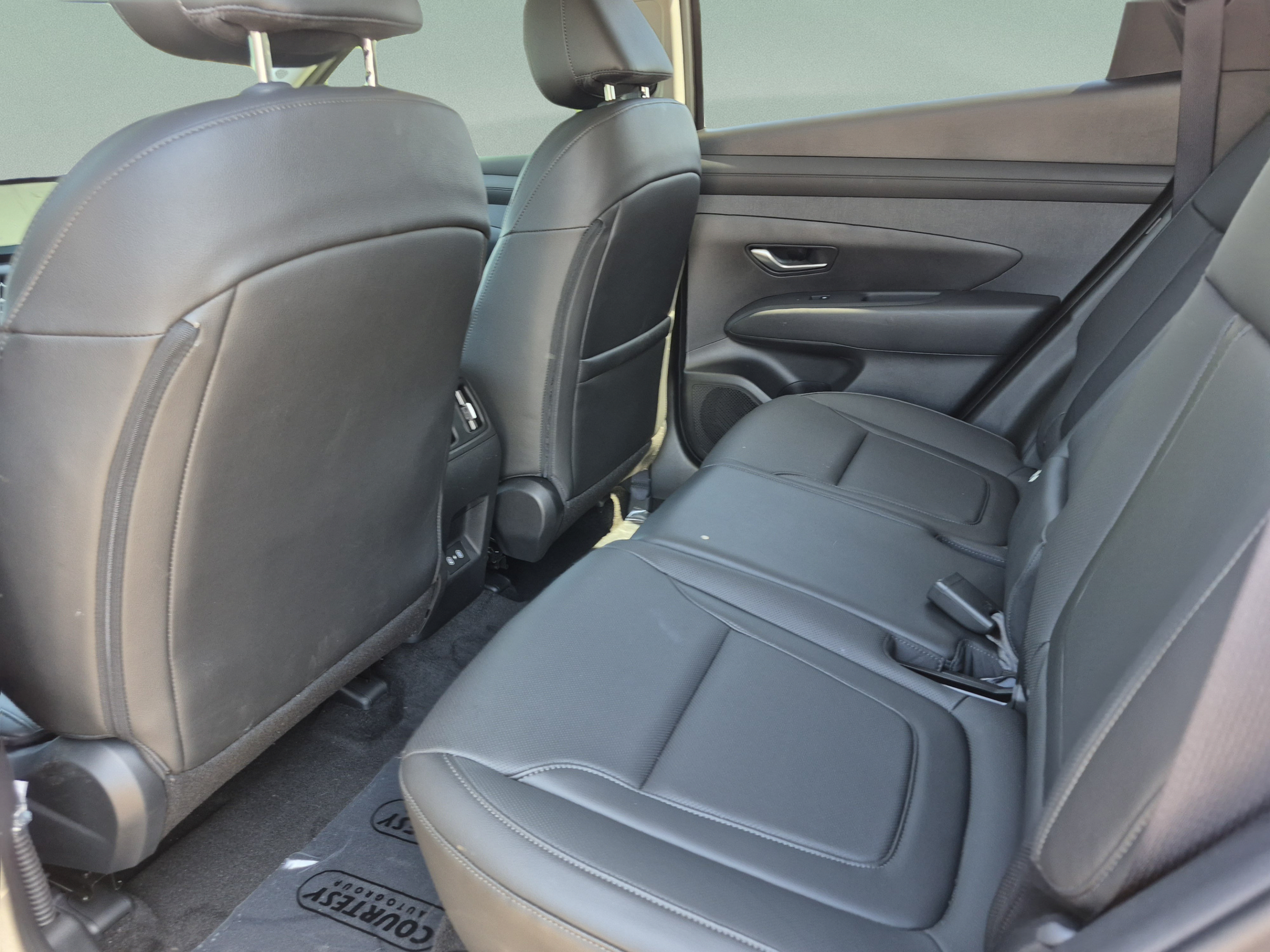 Certified 2025 Hyundai Tucson SEL FWD image 16