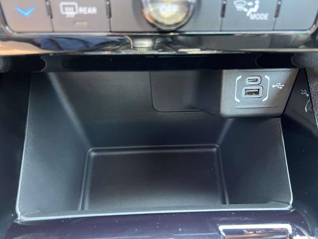 New 2026 Jeep Compass Latitude AWD/4WD image 22