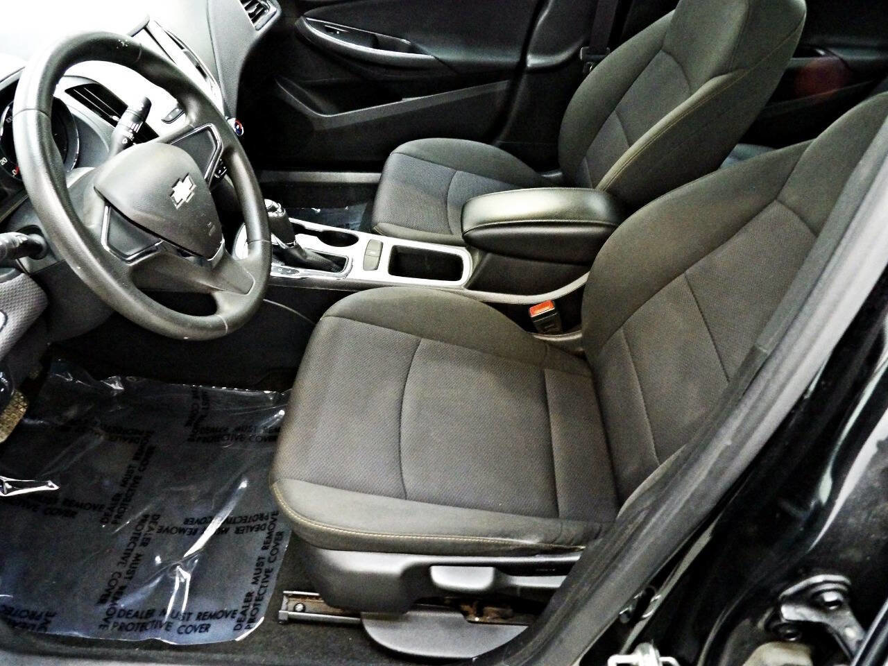 Used 2017 Chevrolet Cruze LS image 8