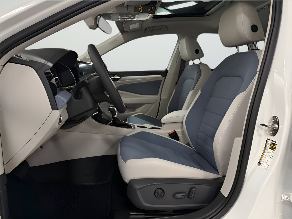 New 2026 Volkswagen Jetta SE FWD image 16