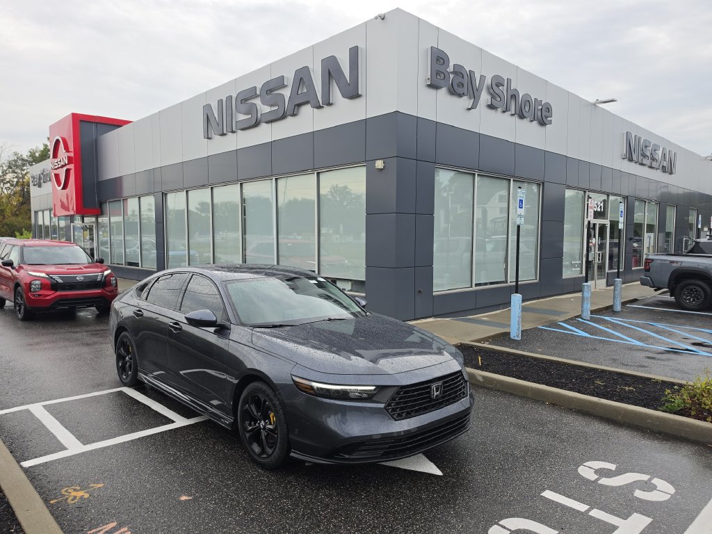 Used 2025 Honda Accord SE