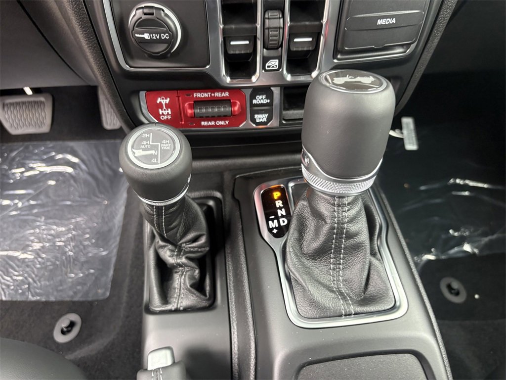 New 2026 Jeep Wrangler Unlimited image 25