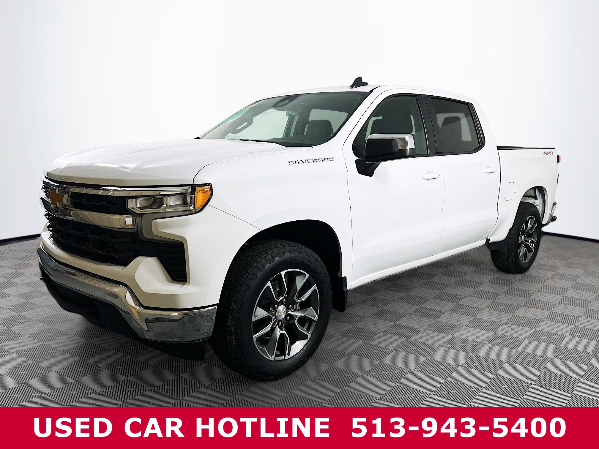 Certified 2024 Chevrolet Silverado 1500 LT image 2