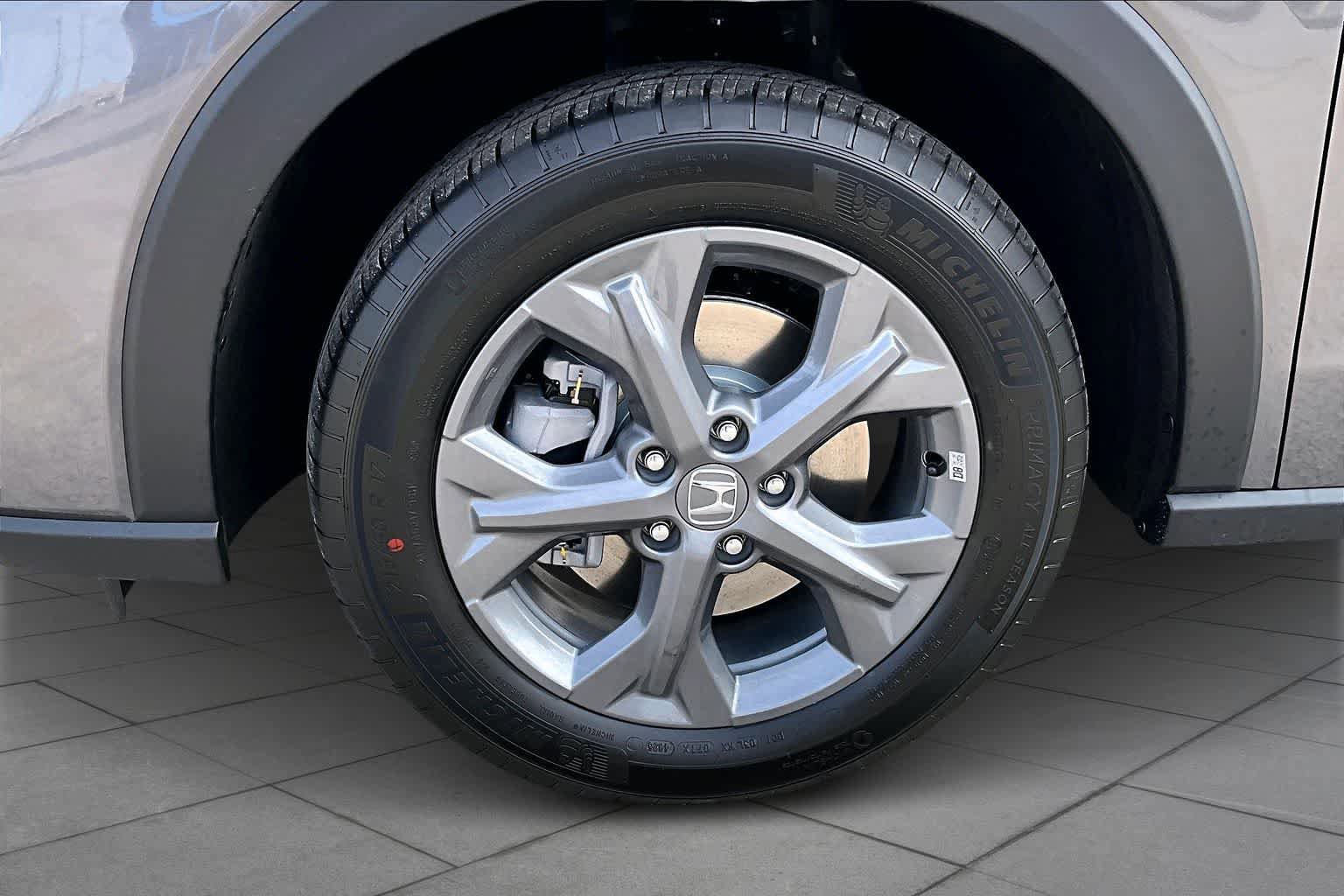 New 2026 Honda HR-V LX image 11