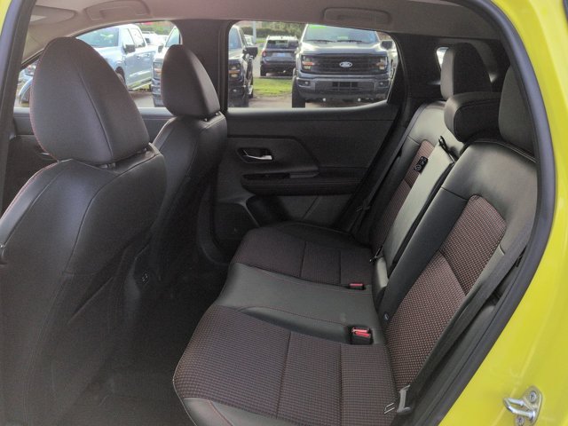 Used 2025 Nissan Kicks SR FWD image 13