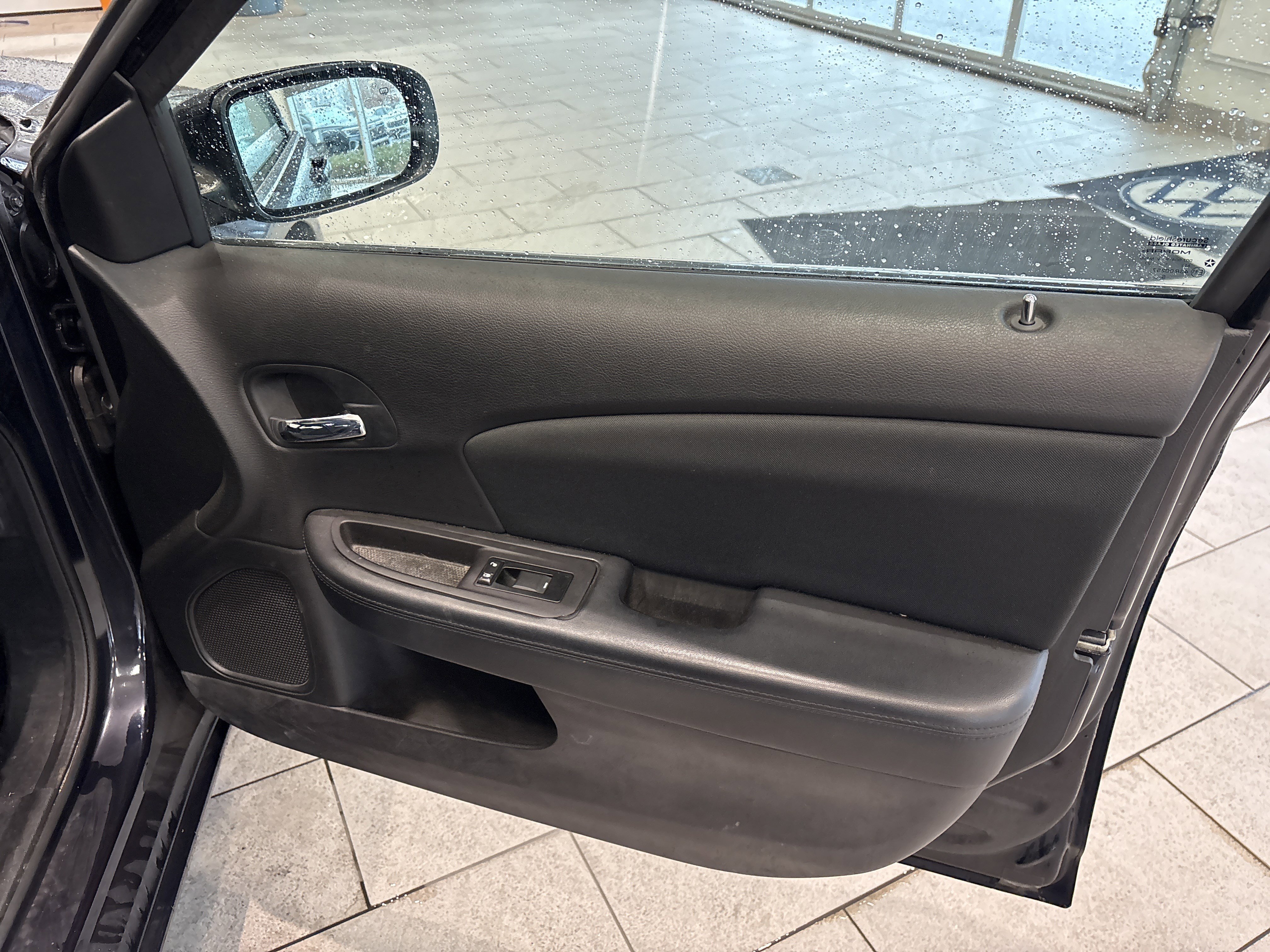 Used 2011 Chrysler 200 Touring w/ Cold Weather Group image 19