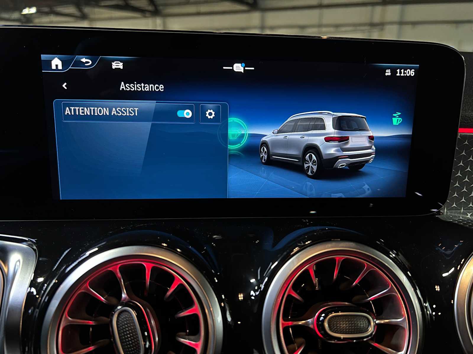 Certified 2025 Mercedes-Benz GLB 250 4MATIC image 34