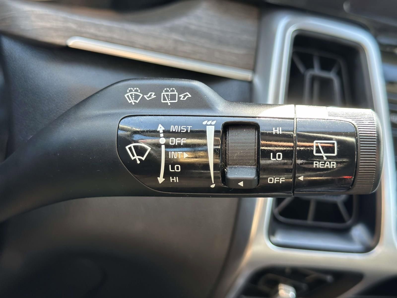 Used 2022 Kia Sorento X-Line EX AWD/4WD image 17