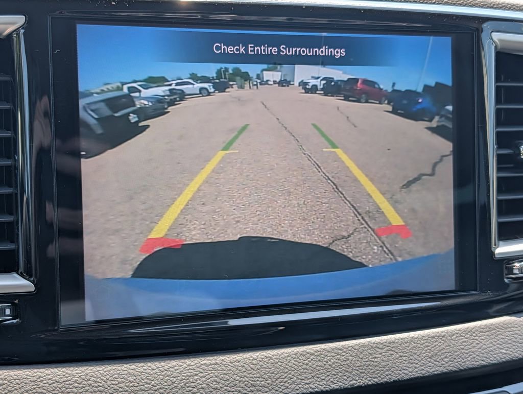 Used 2022 Chrysler Pacifica Touring-L FWD image 35