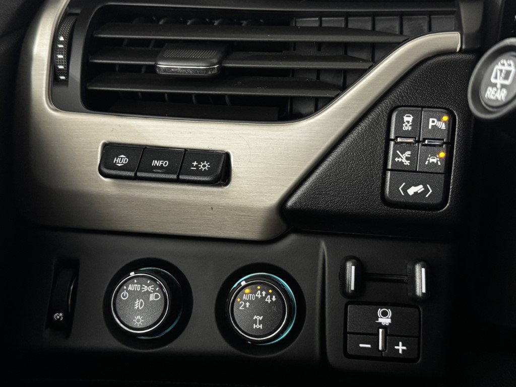 Used 2019 GMC Yukon Denali w/ Denali Ultimate Package image 43