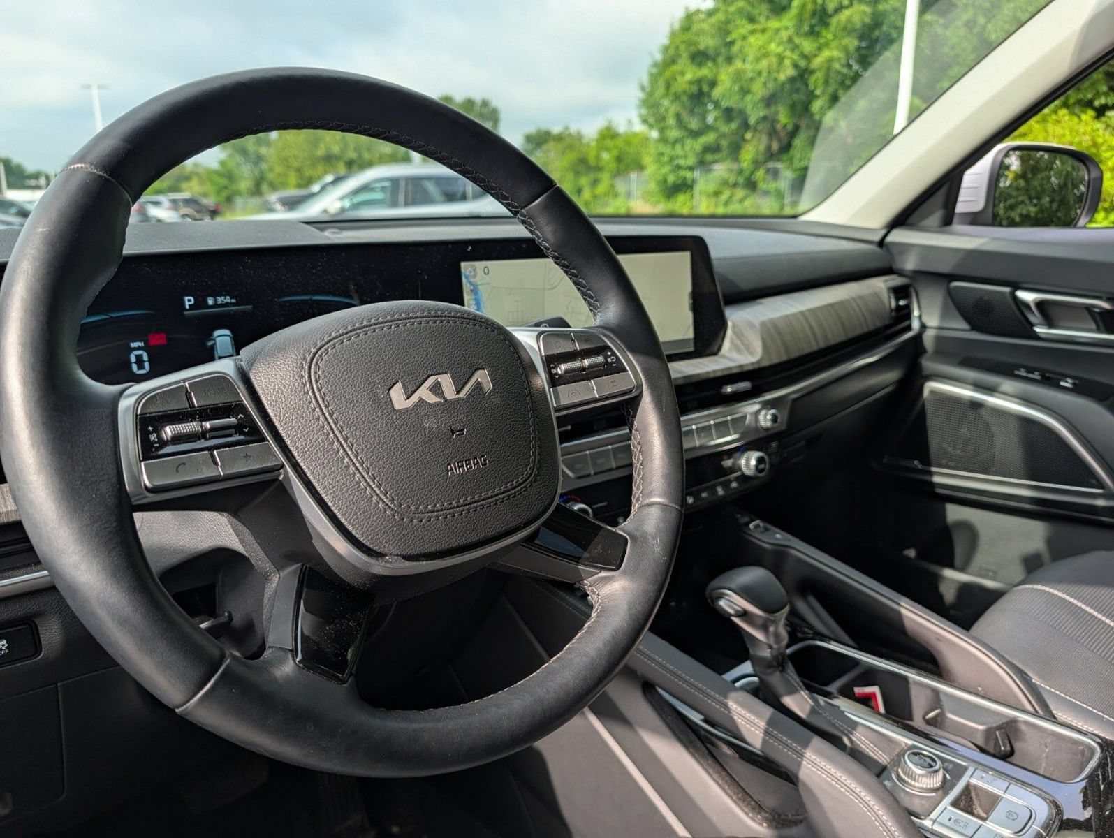 Used 2025 Kia Telluride EX AWD/4WD image 23