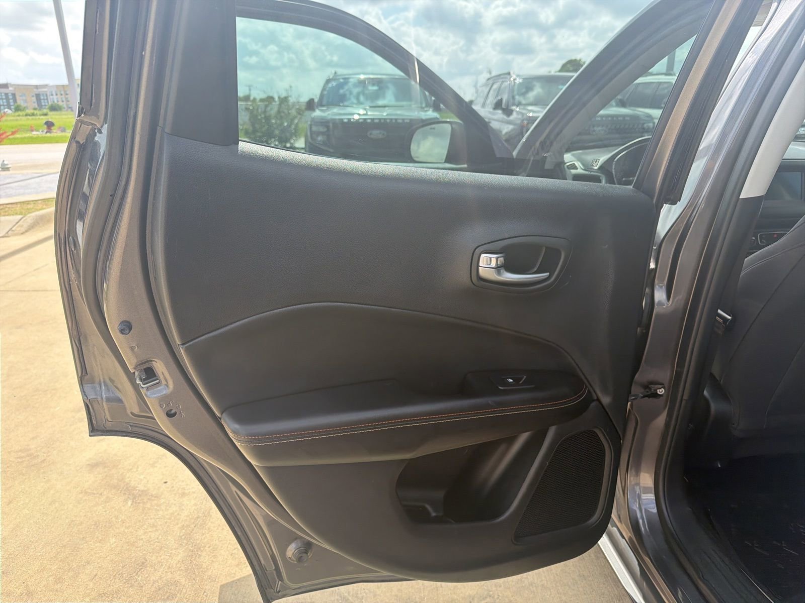 Used 2019 Jeep Compass Sport w/ Tech Group image 24