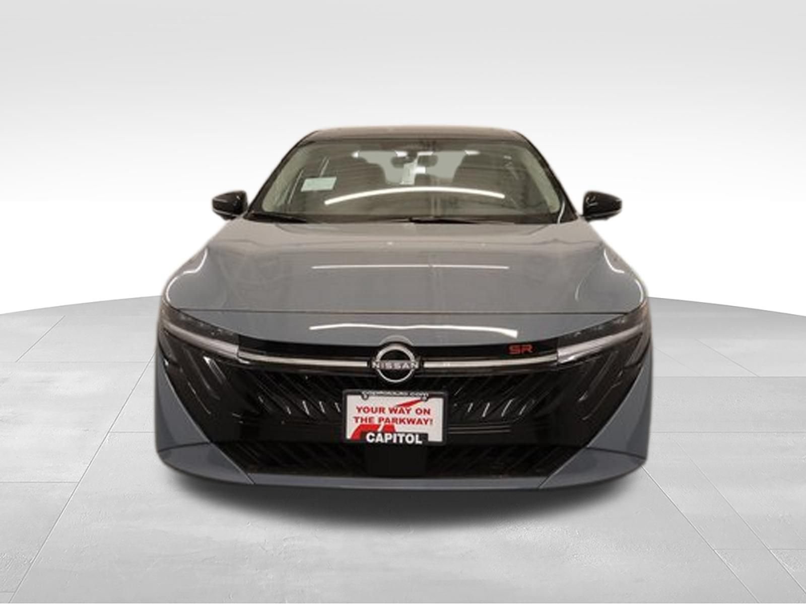 New 2026 Nissan Sentra SR w/ SR Premium Package FWD image 6