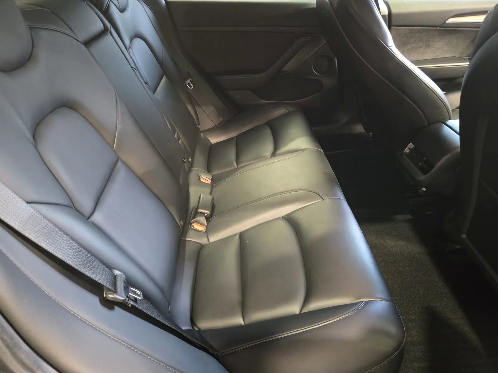 Used 2021 Tesla Model 3 Long Range AWD/4WD image 9