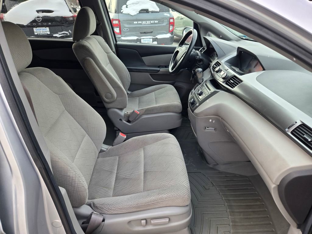 Used 2014 Honda Odyssey LX image 7