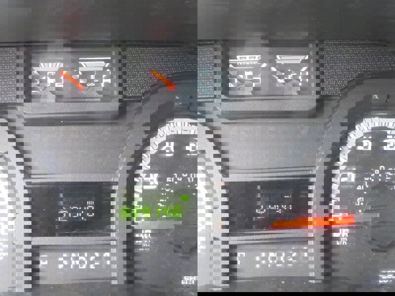 Used 2014 Ford E-250 and Econoline 250 Extended image 13