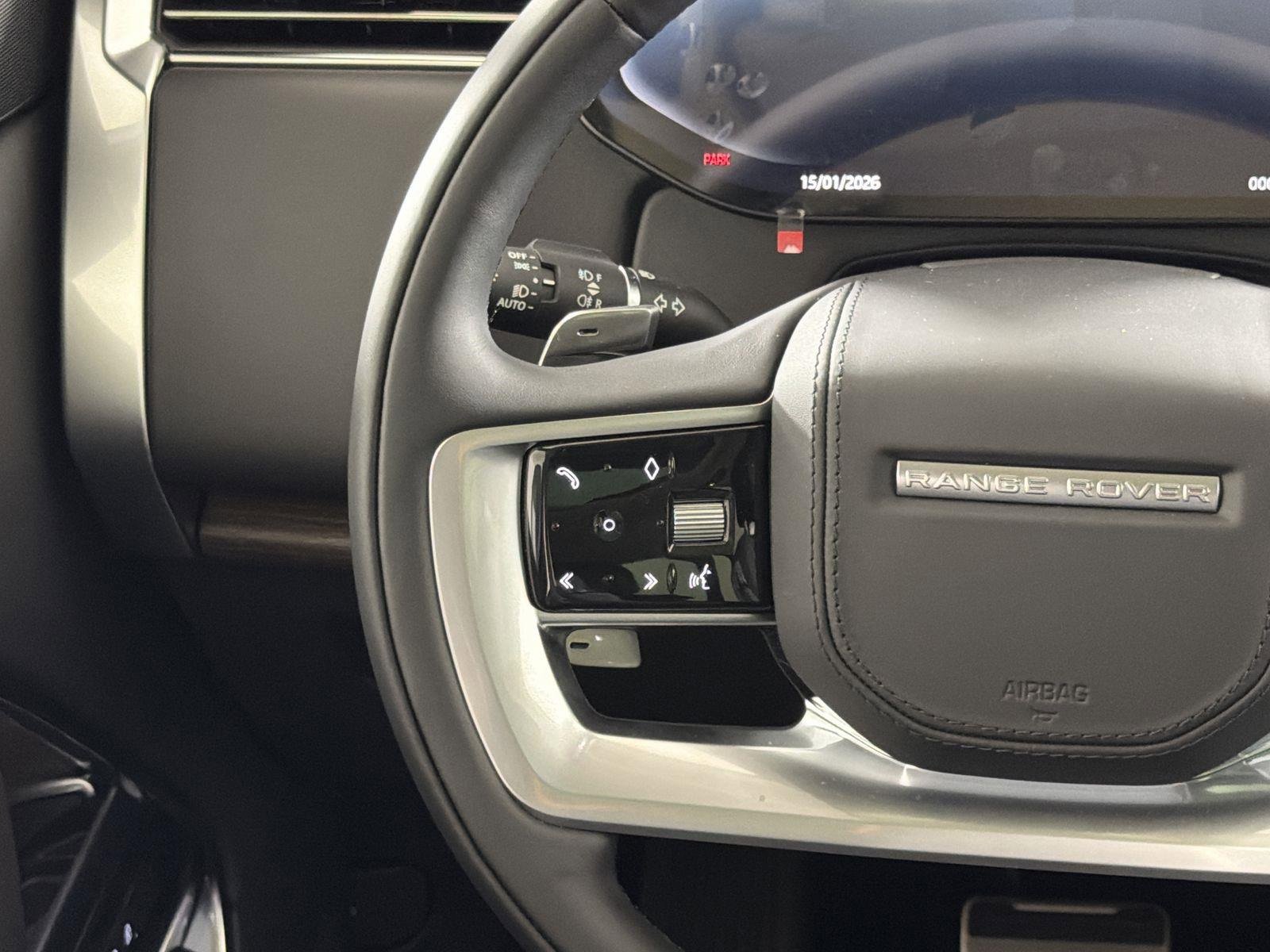 New 2026 Land Rover Range Rover SE image 12