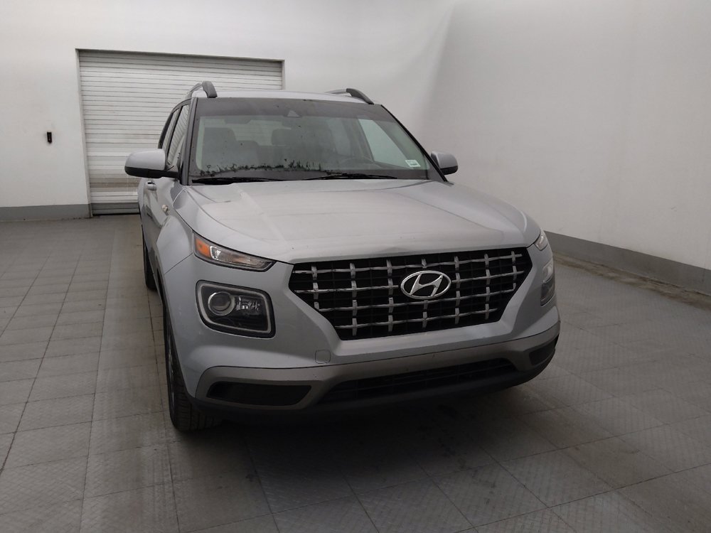 Used 2021 Hyundai Venue SEL w/ Premium Package FWD image 14
