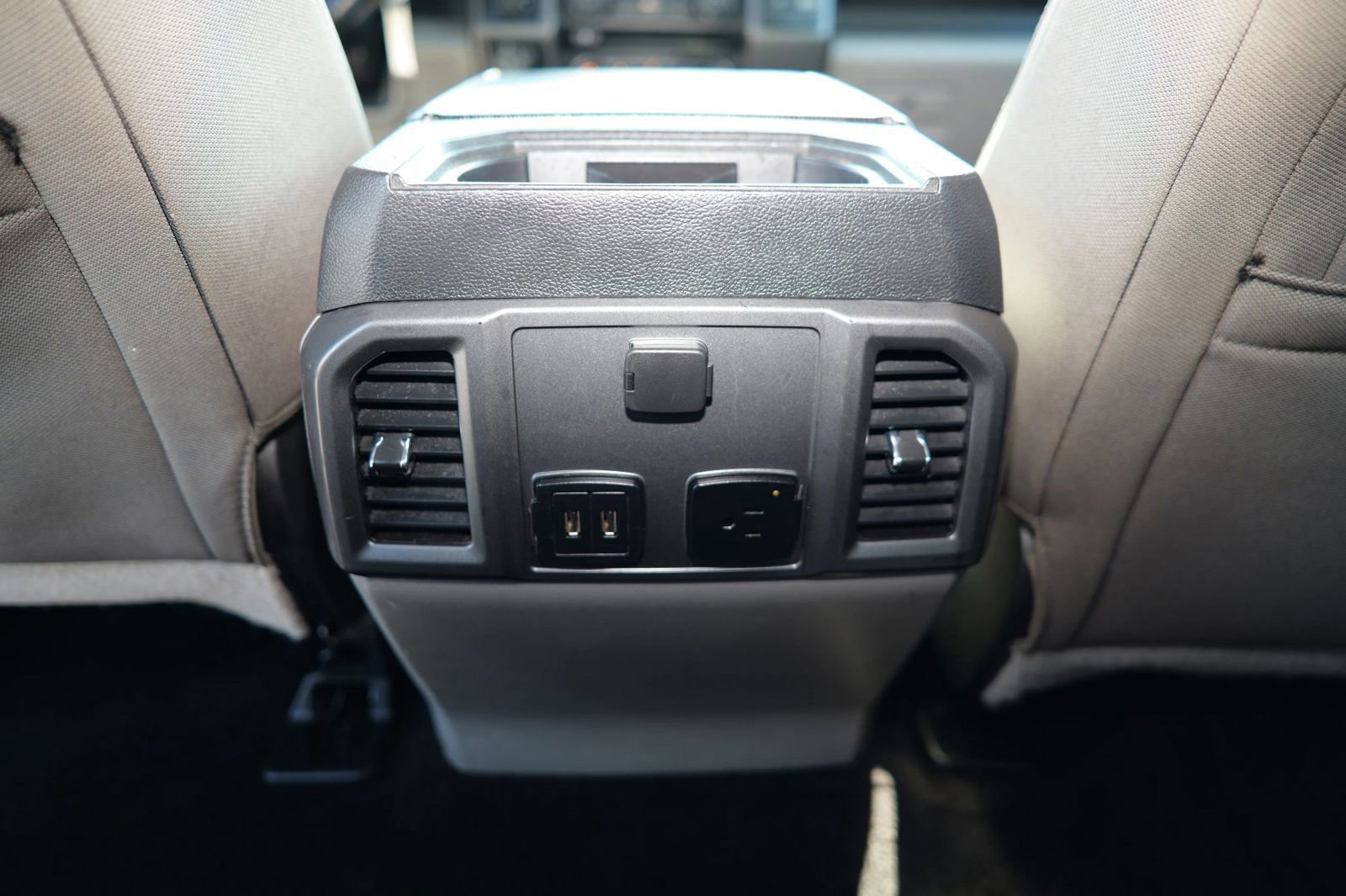 Used 2017 Ford F150 XLT w/ Equipment Group 302A Luxury image 30