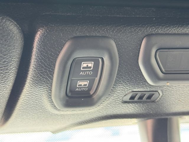 Certified 2022 Jeep Wrangler Unlimited Sport w/ Sun And Sound Package AWD/4WD image 25