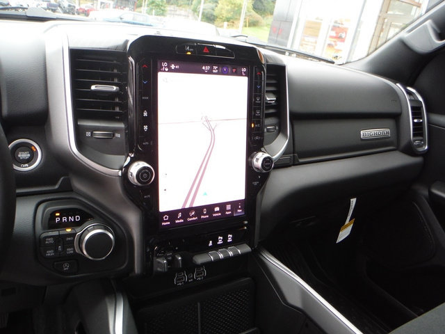 New 2027 RAM 1500 4x4 Crew Cab image 32