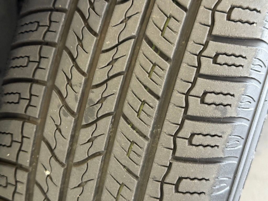 Used 2014 Toyota RAV4 LE image 17