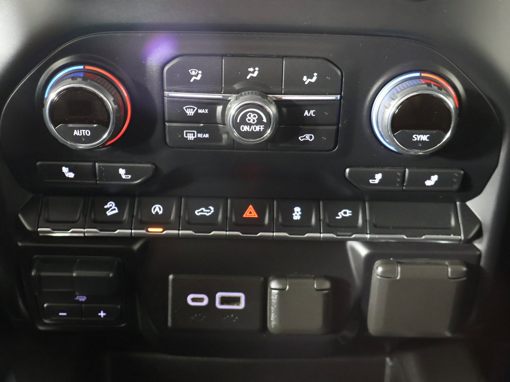 Used 2020 Chevrolet Silverado 1500 RST AWD/4WD image 46