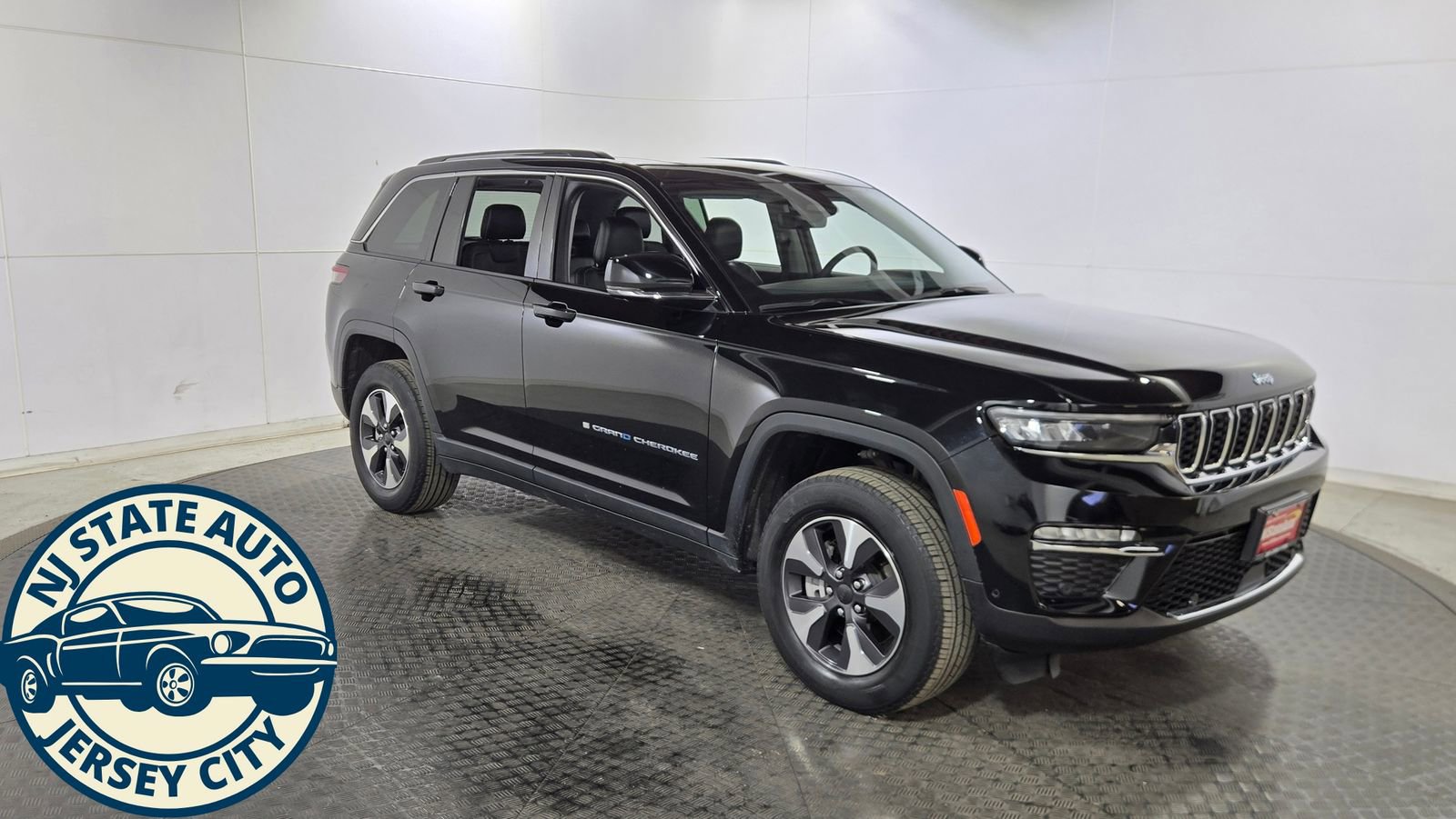 Used 2022 Jeep Grand Cherokee Limited 4xe w/ Luxury Tech Group II
