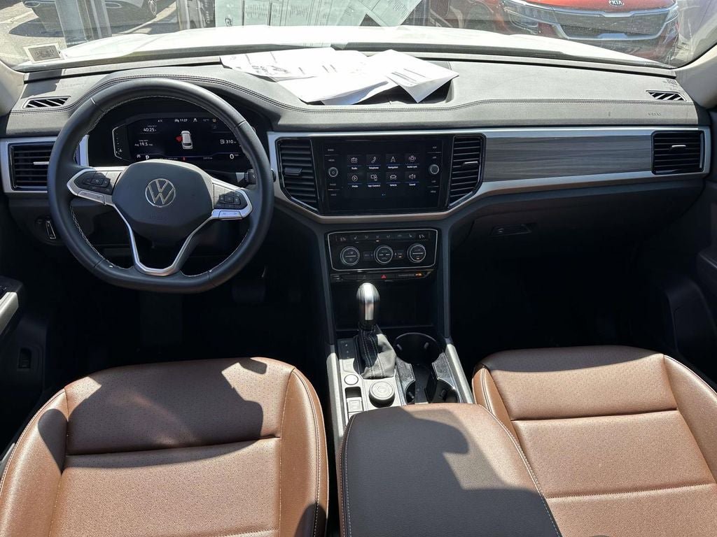 Used 2022 Volkswagen Atlas SEL AWD/4WD image 17