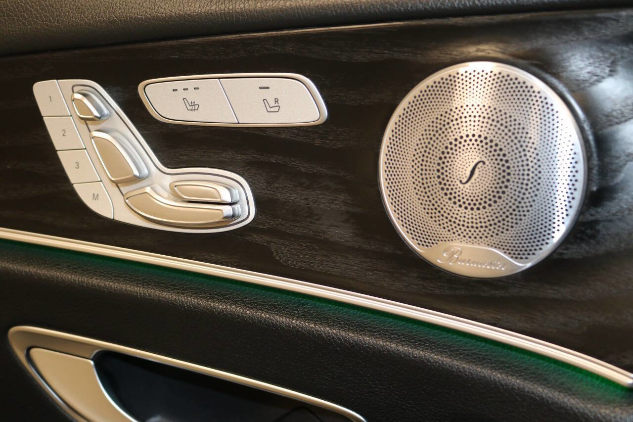 Used 2020 Mercedes-Benz E 350 Sedan image 62