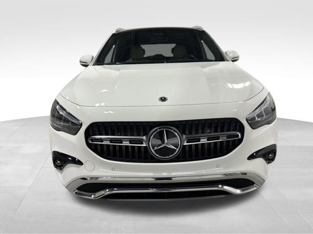 Certified 2025 Mercedes-Benz GLA 250 4MATIC image 2