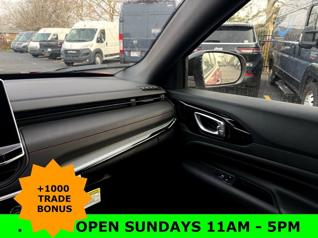 New 2026 Jeep Compass Trailhawk image 23