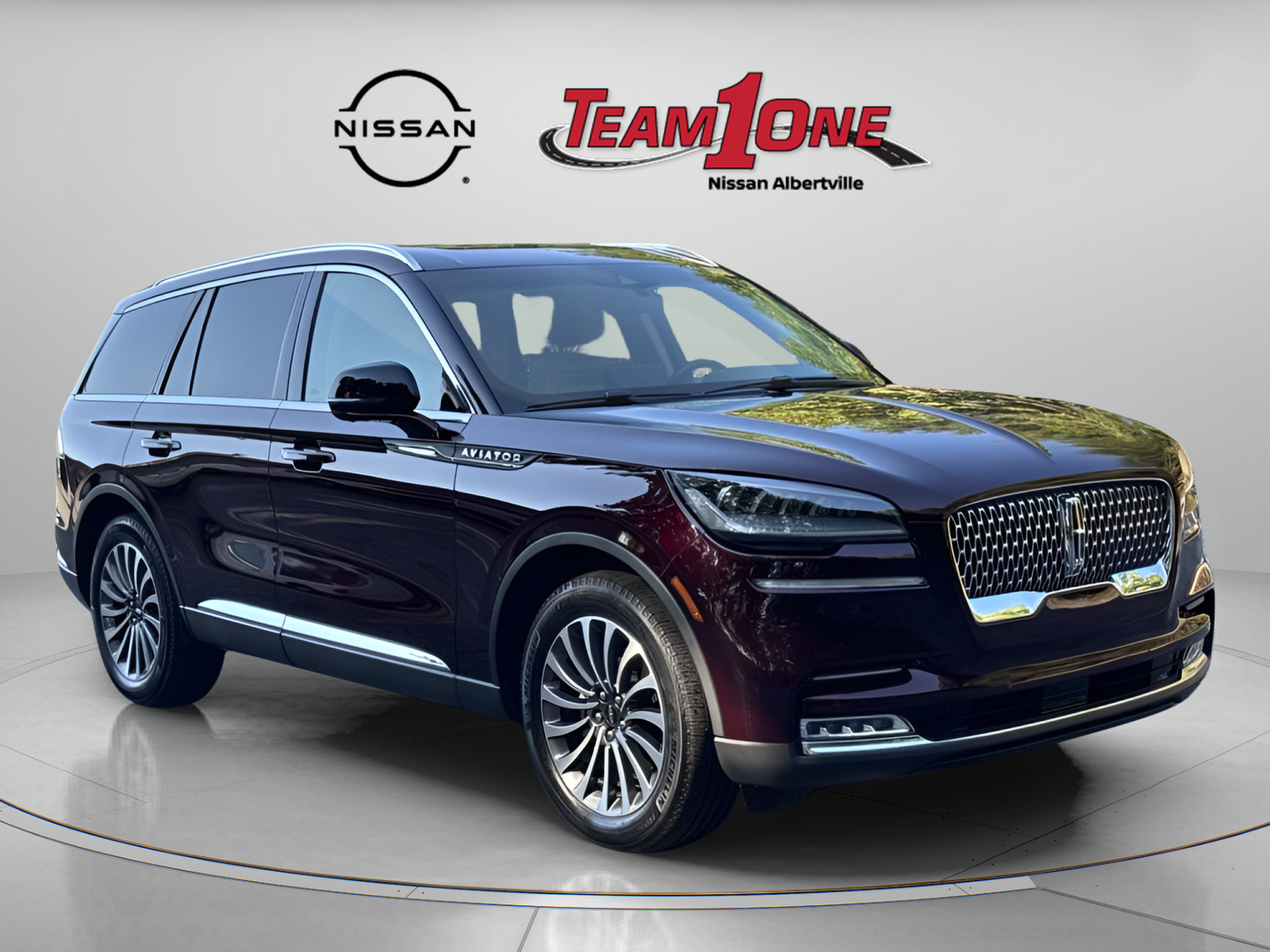 Used 2021 Lincoln Aviator Reserve w/ Elements Package Plus AWD/4WD video 1