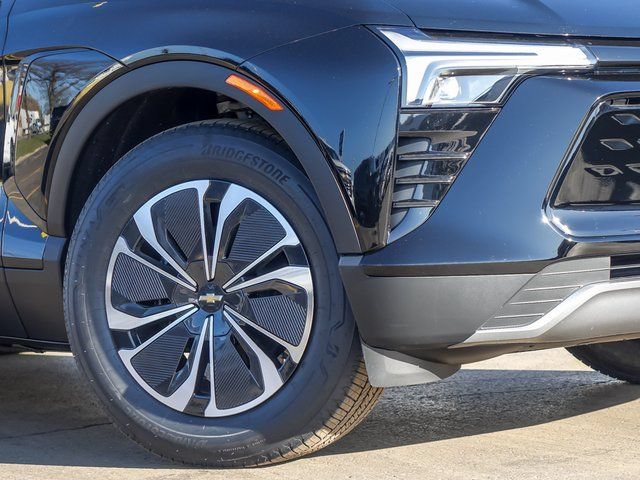 New 2026 Chevrolet Blazer EV LT AWD/4WD image 4