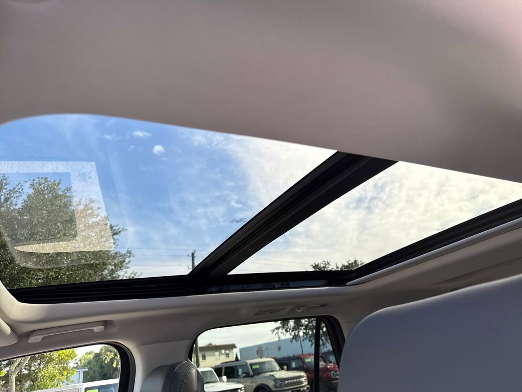 New 2025 Ford Expedition Max Active image 10