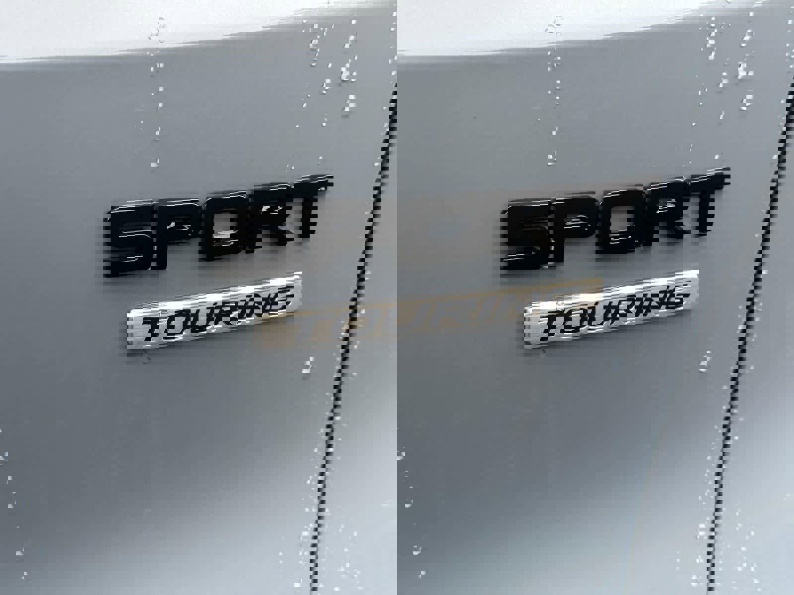 Used 2024 Honda CR-V Sport Touring image 6