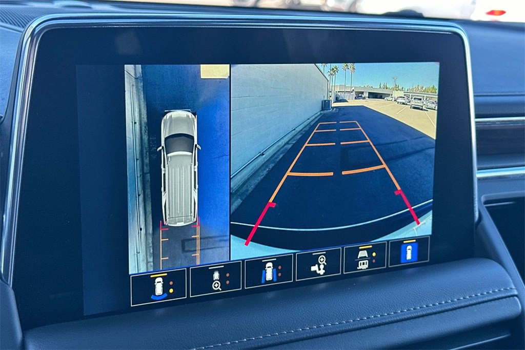 Used 2022 Chevrolet Tahoe High Country image 24