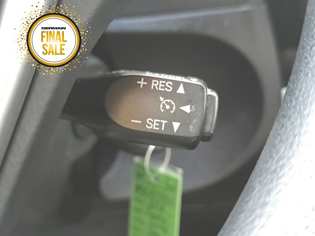 Used 2016 Toyota Corolla L image 30