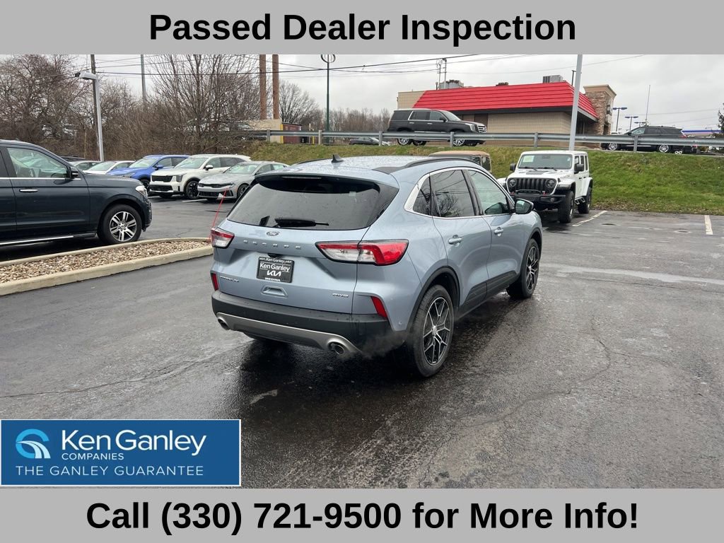 Used 2022 Ford Escape Titanium w/ Titanium Elite Package image 10