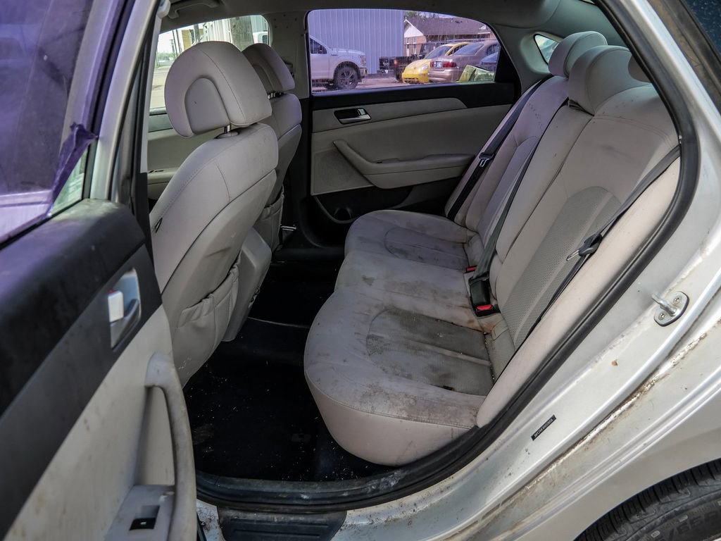 Used 2017 Hyundai Sonata SE FWD image 16
