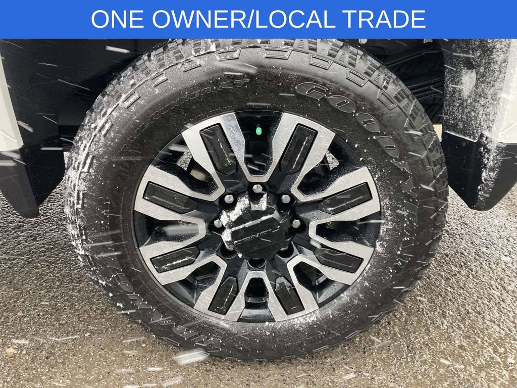 Used 2025 GMC Sierra 2500 Denali Ultimate w/ Max Trailering Package image 10