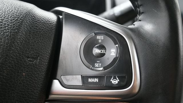 Used 2018 Honda CR-V Touring image 22