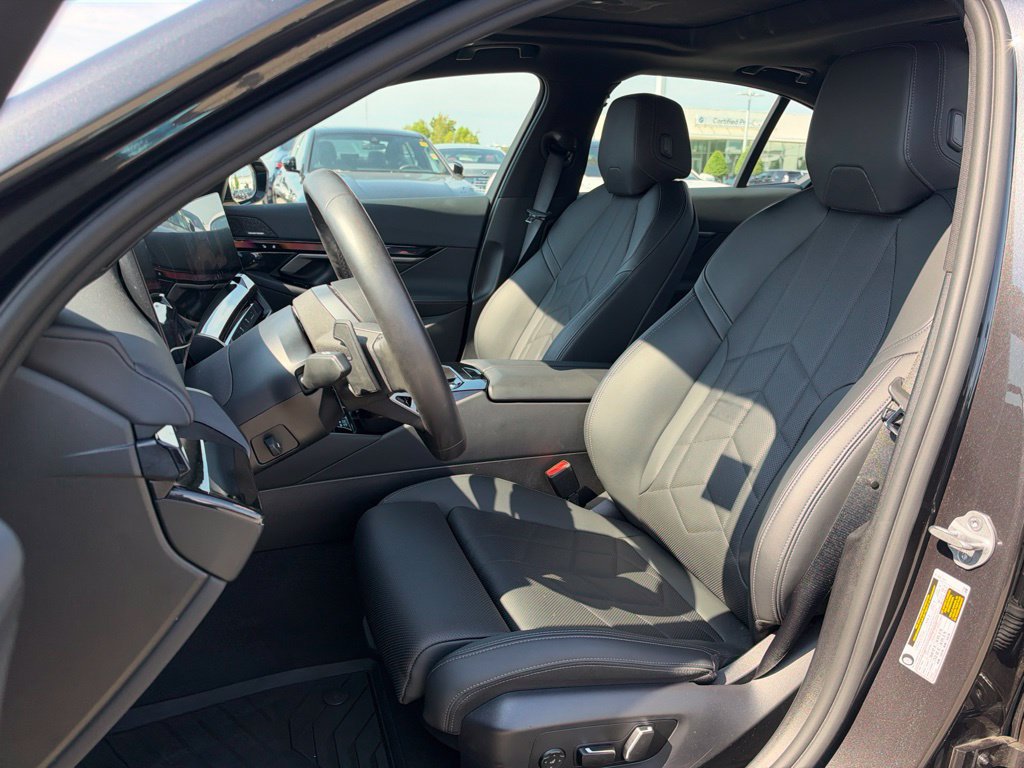 Certified 2026 BMW 530i w/ M Sport Package RWD image 13