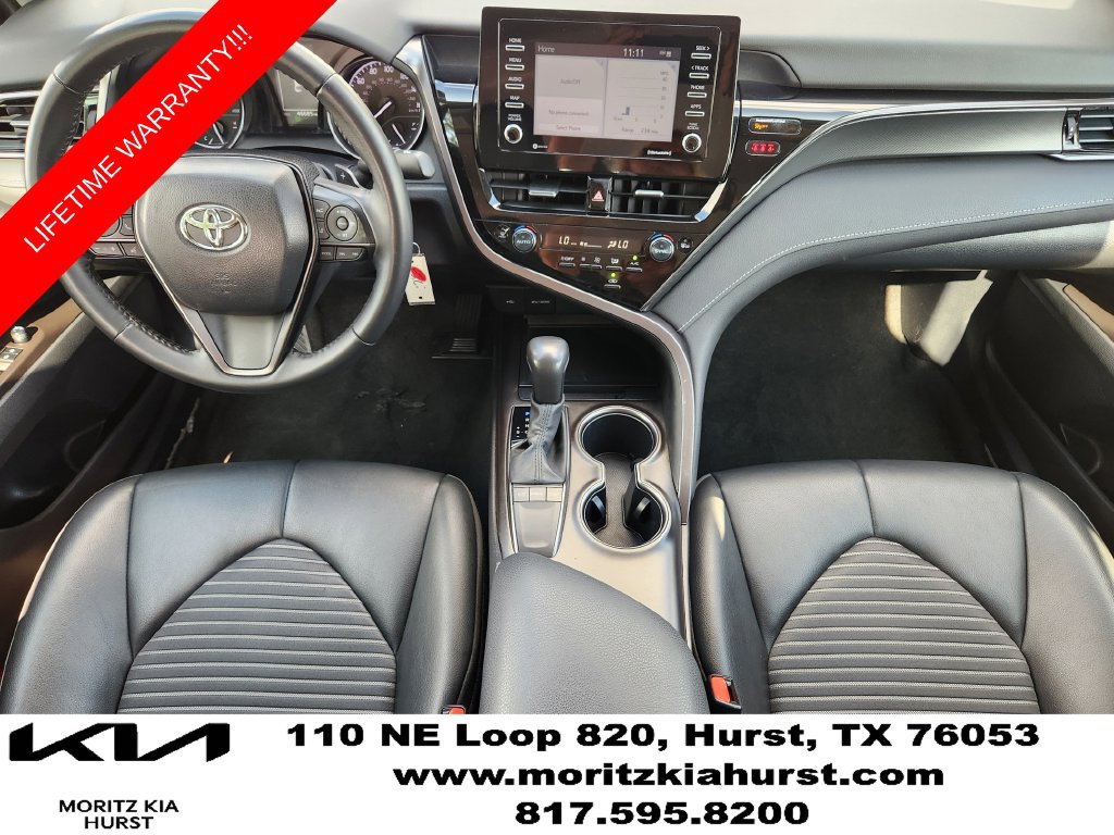 Used 2024 Toyota Camry SE FWD image 5
