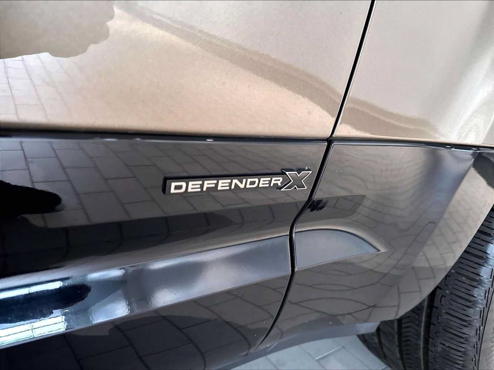 Used 2023 Land Rover Defender 110 X AWD/4WD image 38