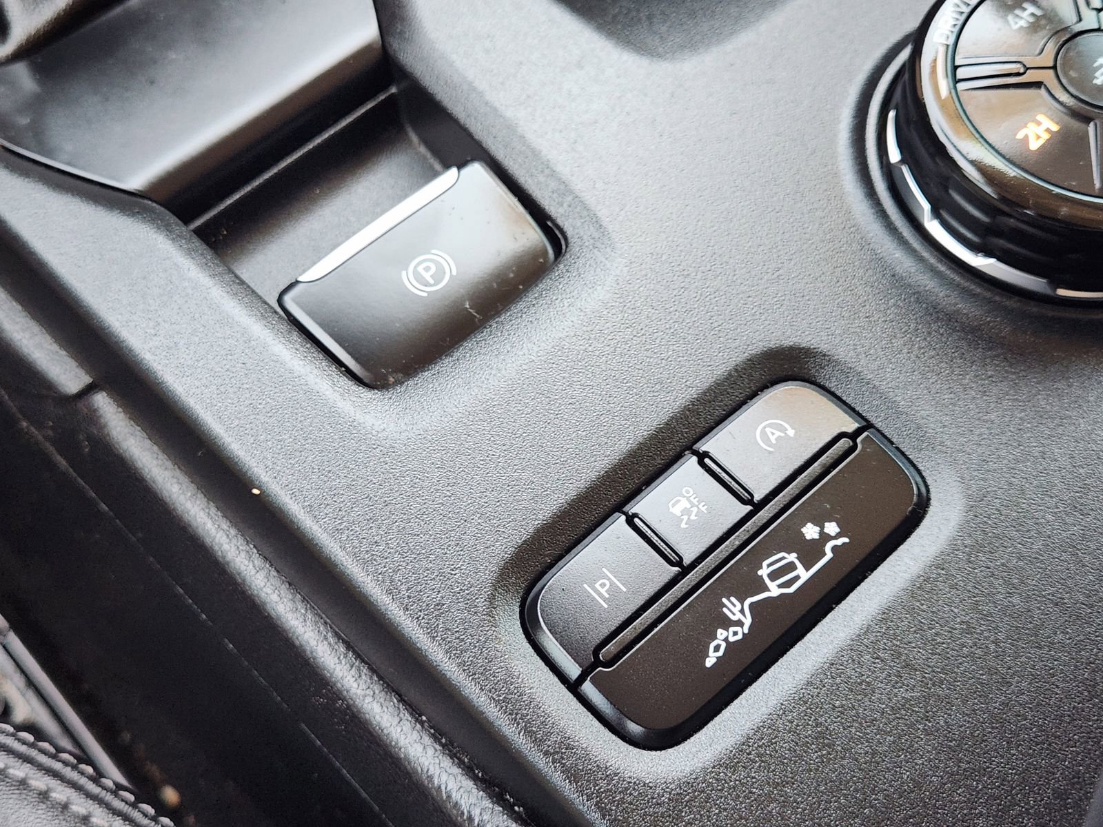 Used 2024 Ford Ranger Lariat w/ FX4 Off-Road Package image 23